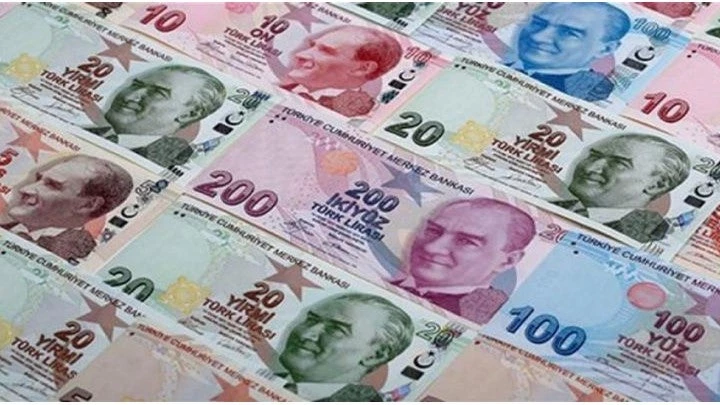 Λίγο κράτησε η ευφορία στις τουρκικές αγορές – Σε πτώση η λίρα μετά το ράλι